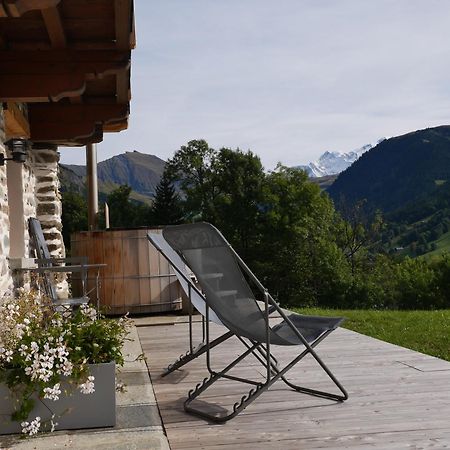 La Ferme D'Hauteluce - Chambre D'Hotes ภายนอก รูปภาพ