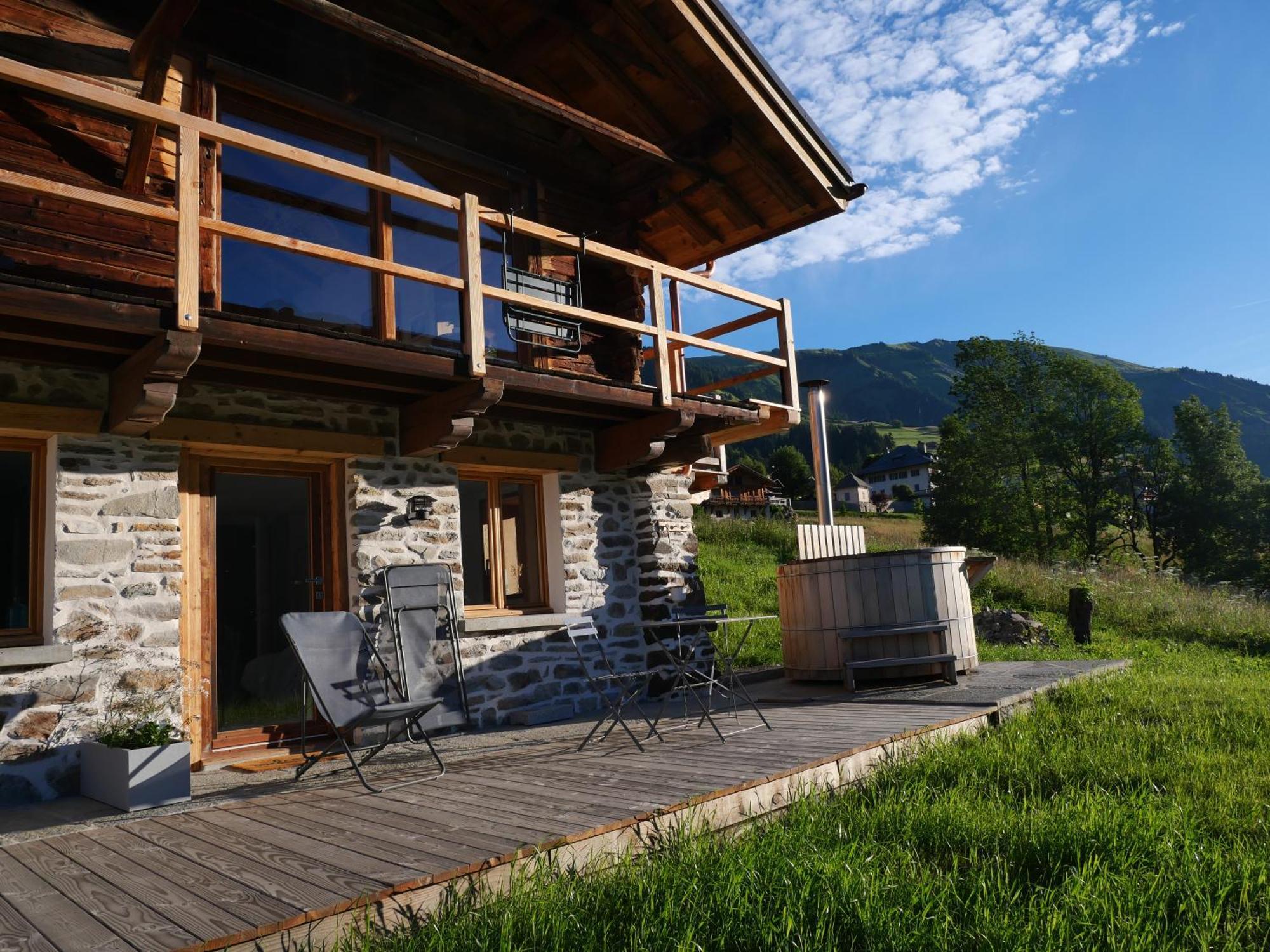 La Ferme D'Hauteluce - Chambre D'Hotes ภายนอก รูปภาพ